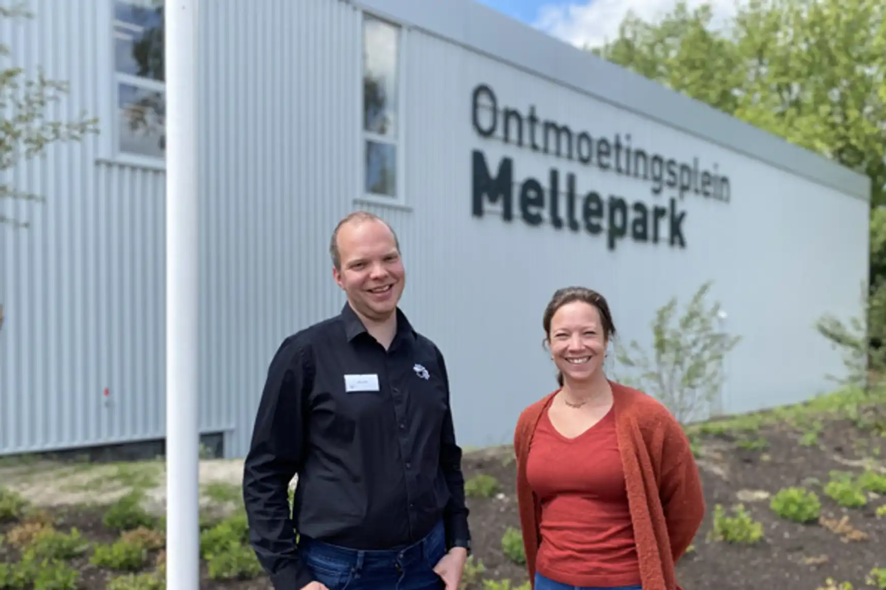 Melvin samen met zijn leidinggevende