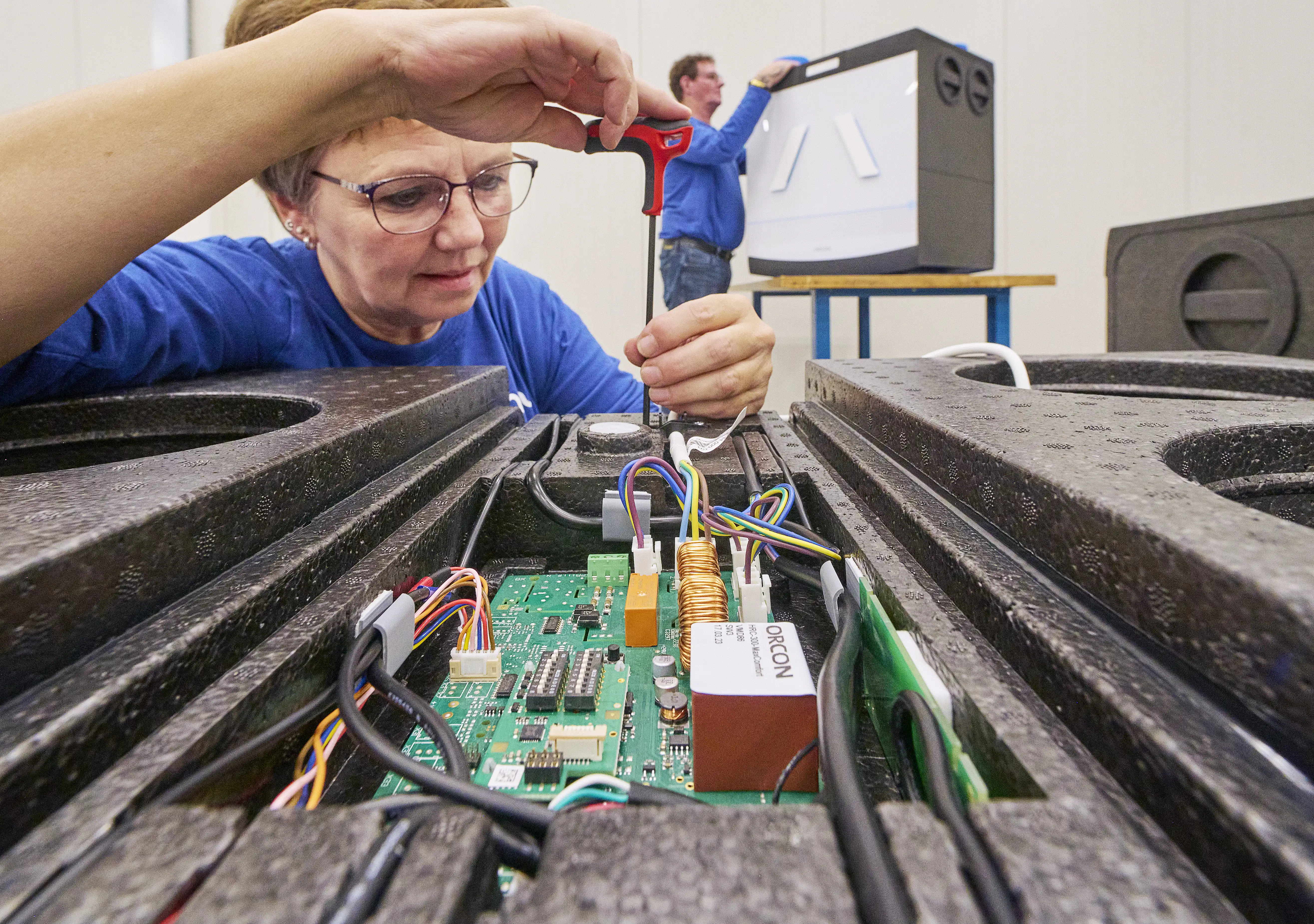 Yvonne Albers aan het werk