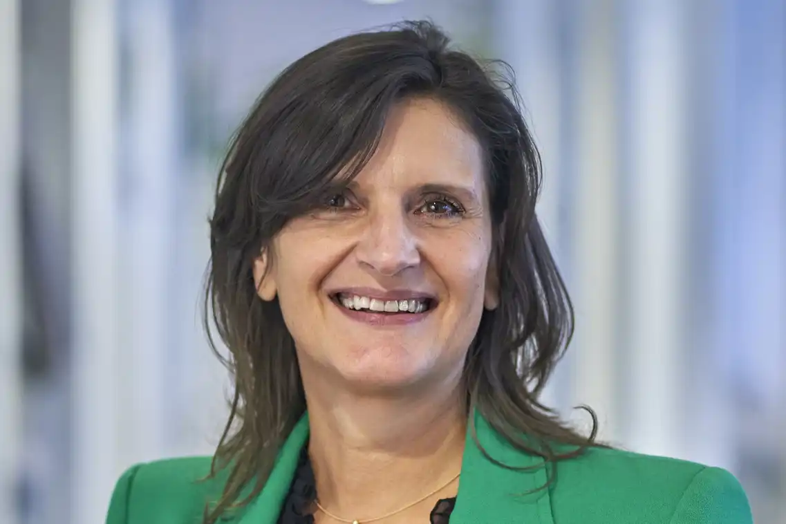 Monique van der Velden bespreekt graag de mogelijkheden van IBN