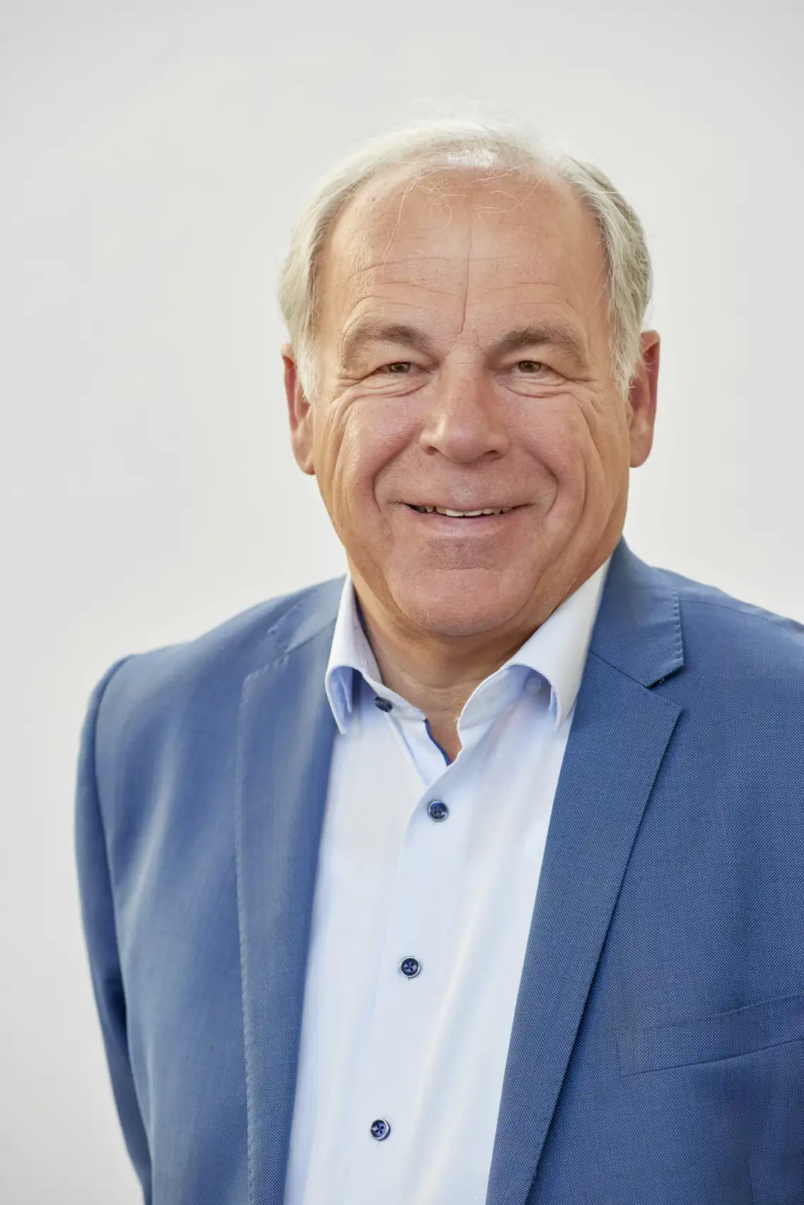 De heer drs. ing. J.P. (Jos) Rooijakkers Lid RvC - Portefeuille financiën