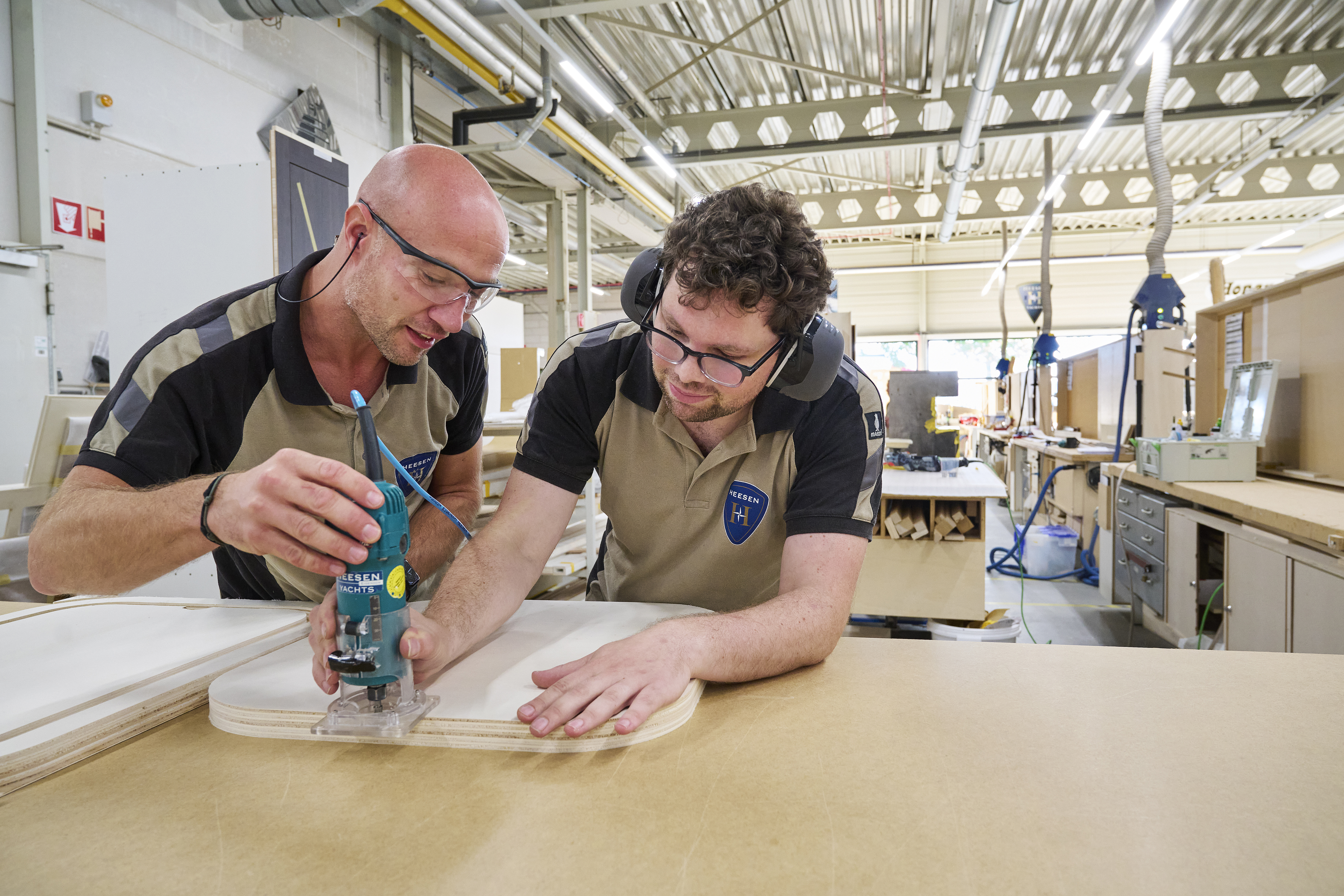 Wiljon en Teun samen aan het werk