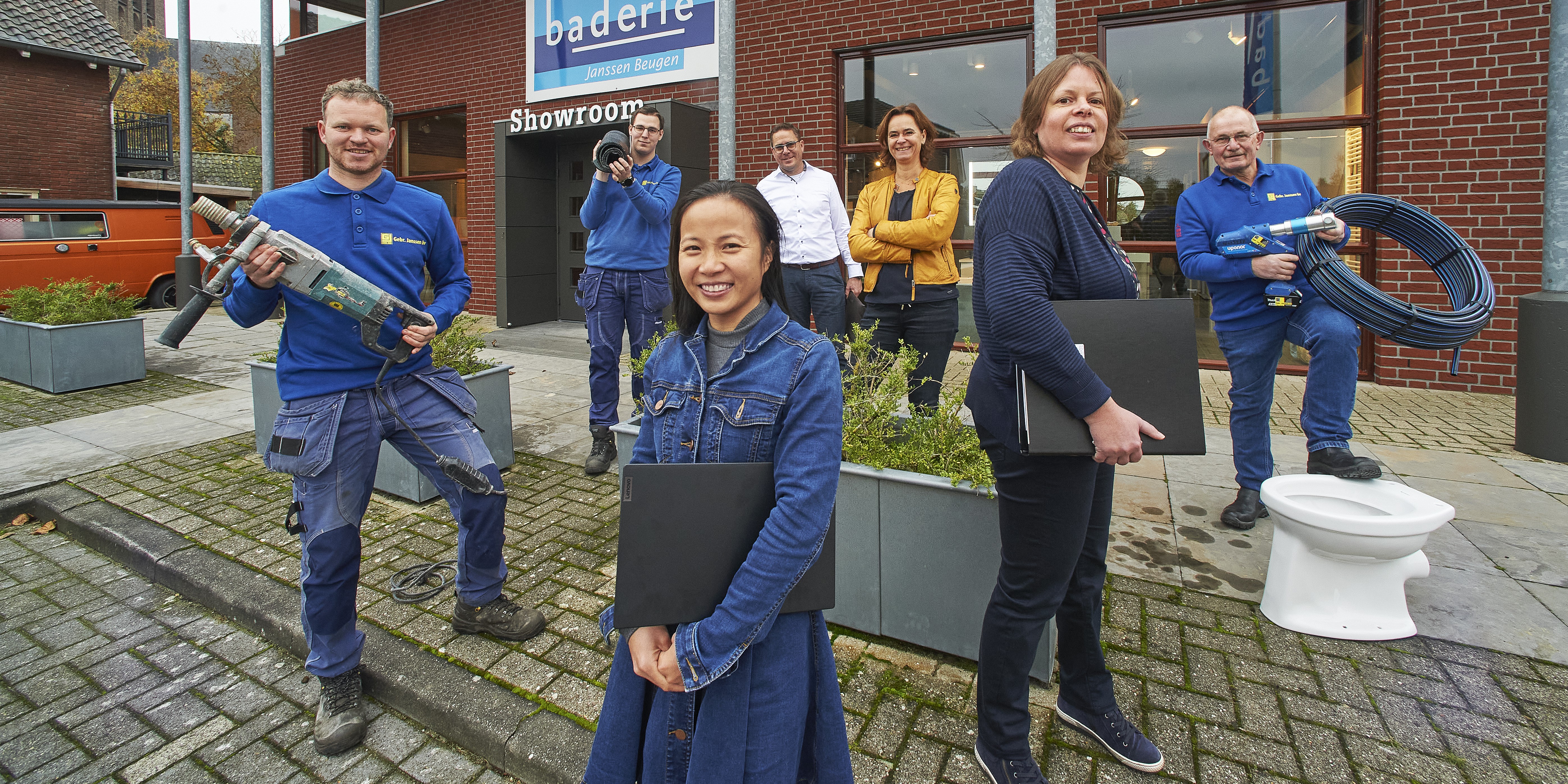 De verschillende medewerkers die bij Gebr. Janssen werken vertellen over het werk