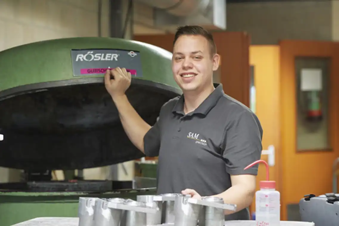 Noah vertelt over zijn weg naar werk via IBN