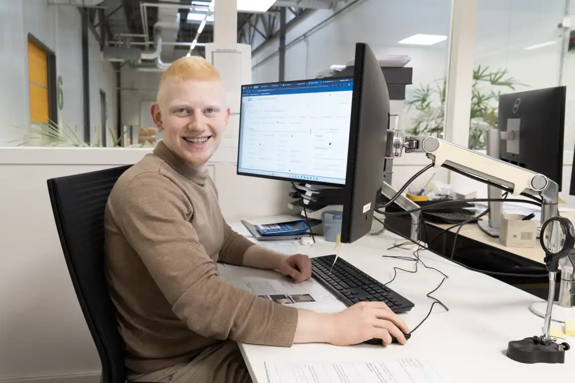 Hasan vertelt over zijn nieuwe start in Nederland