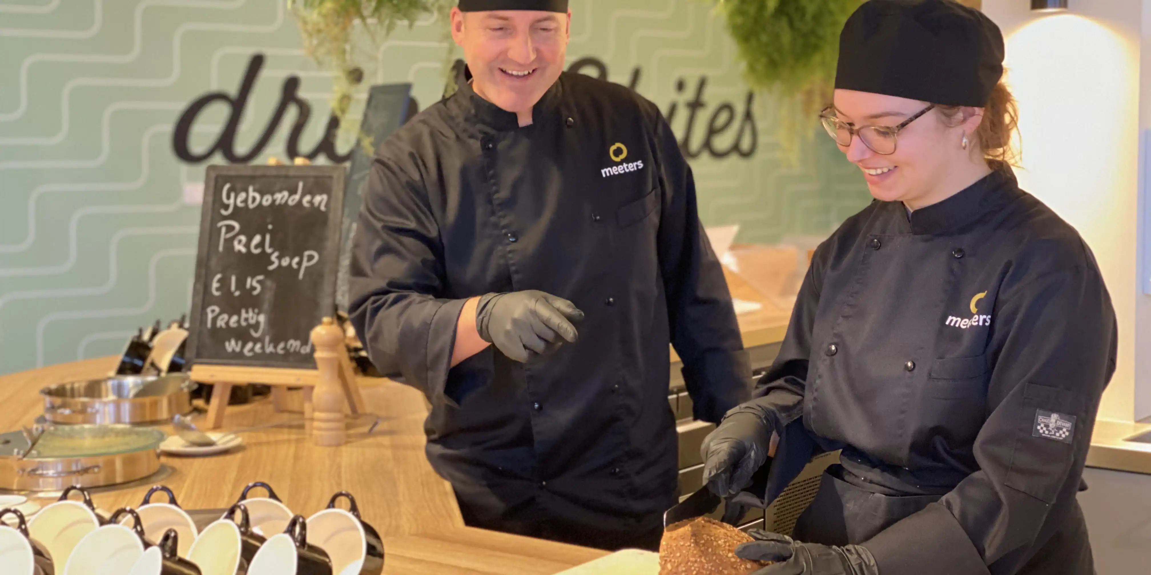 Bekijk de film over de richting horeca catering