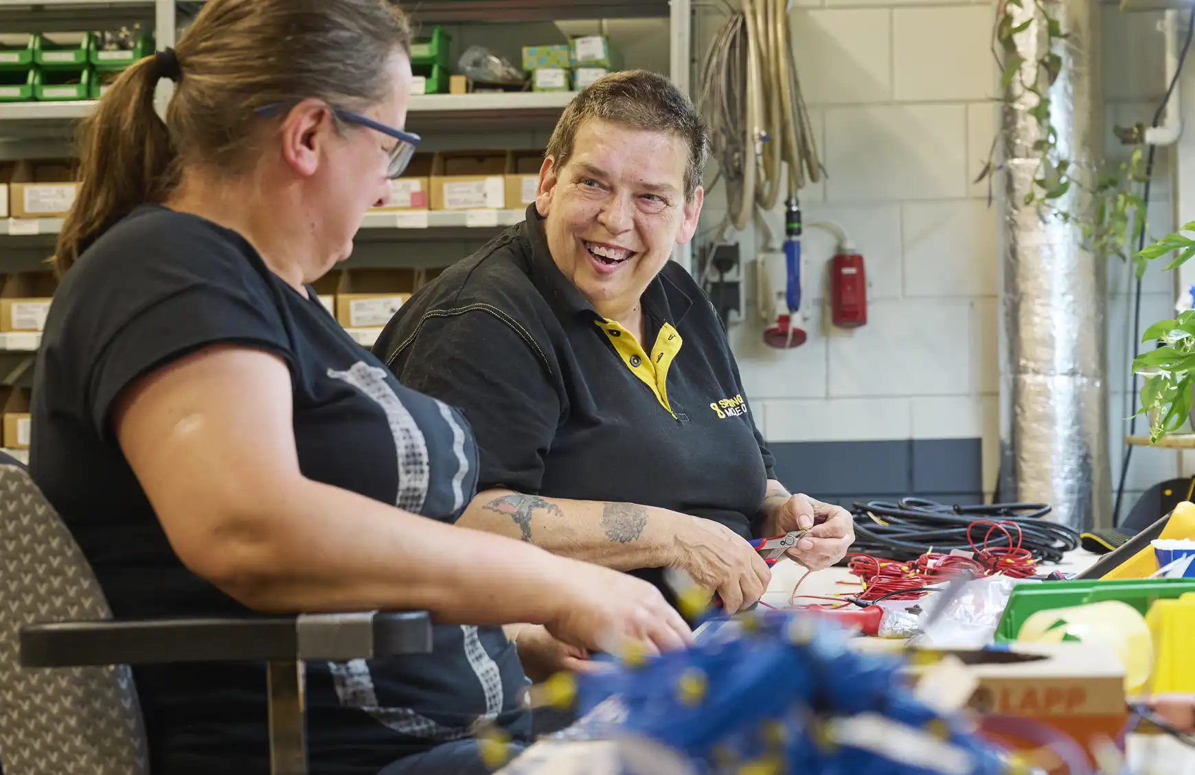 Van links naar rechts op de foto: Kasia en Anita