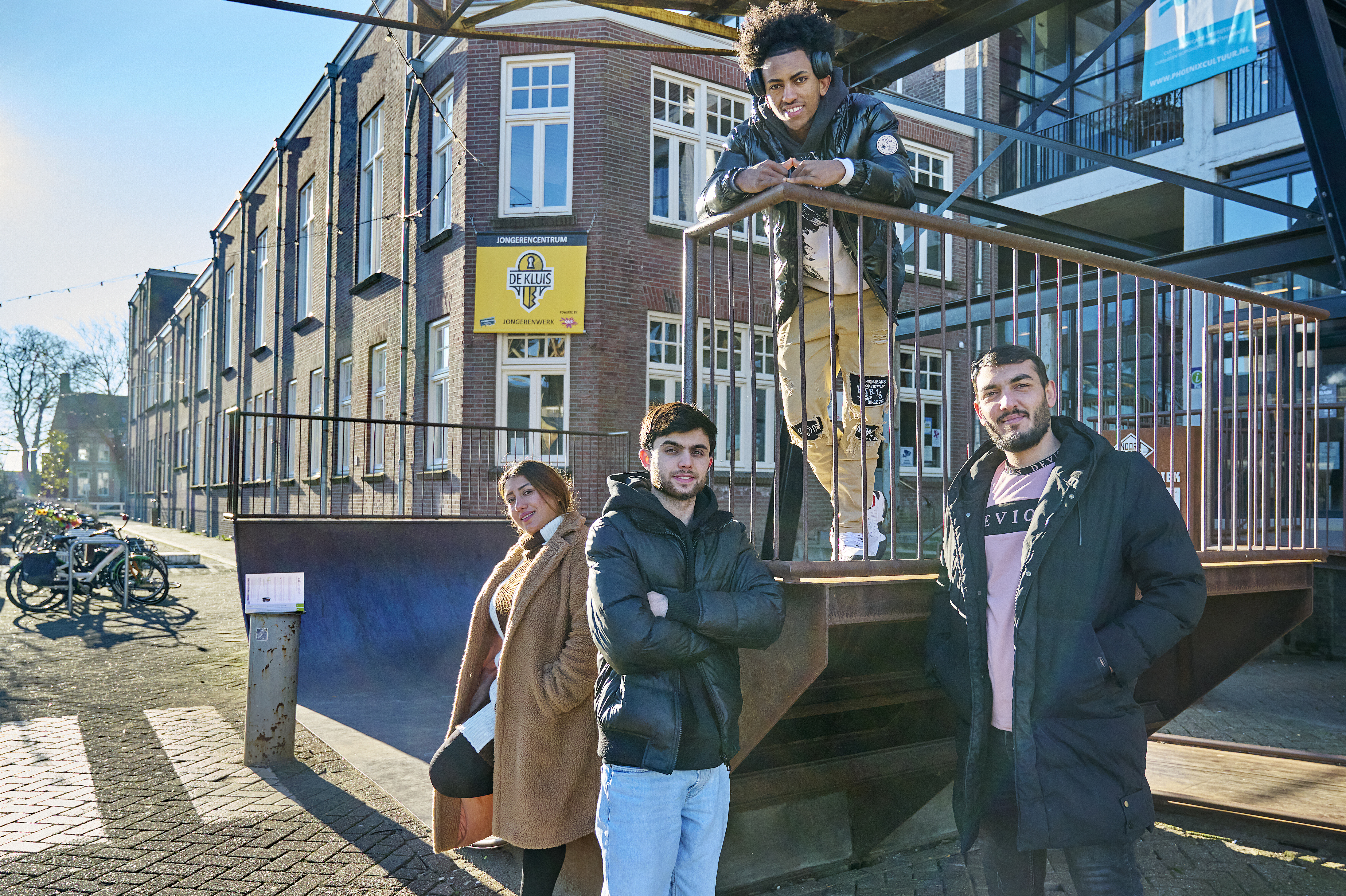 Op de foto van links naar rechts: Sawsan, Massoud, Faniel en Farid