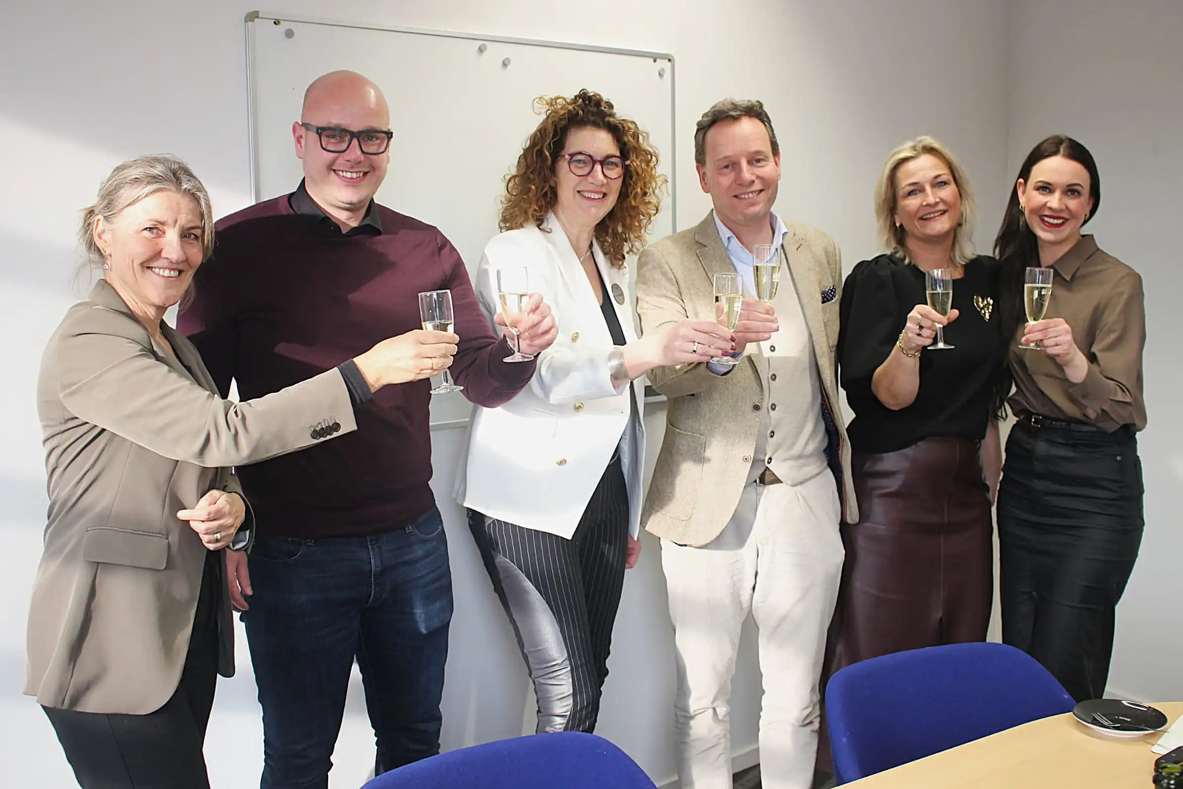 Proosten op contractondertekening BrabantZorg en IBN